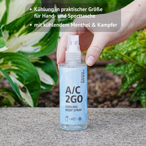 Riviera A/C 2GO Cooling Body Spray 100 ml Sprühflasche (Kunststoff) mit Text: Kühlung in praktischer Größe für Hand- uns Sporttasche, mit kühlendem Menthol und Kampfer | Naturpräparate Dieterich