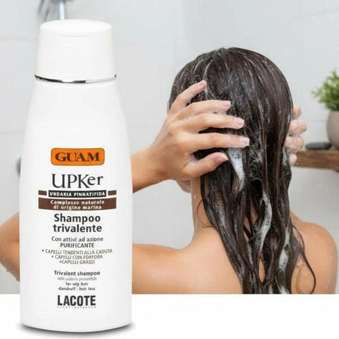 Anwendung des GUAM UPKer Shampoos: Einmassieren in nasses Haar und Kopfhaut unter der Dusche | Naturpräparate Dieterich