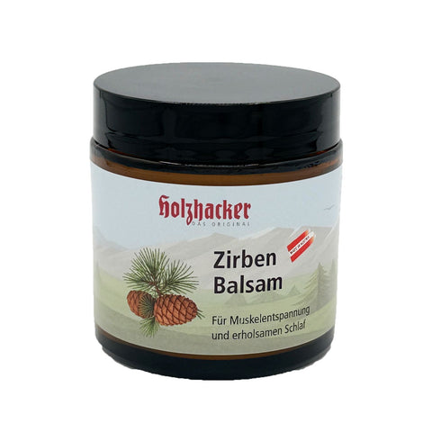 Holzhacker Zirben Balsam 100 ml -Einreibebalsam mit Zirbenöl zur Massage bei Muskelverspannungen, nach körperlicher Belastung und bei Müdigkeit; unterstützt Muskelentspannung und Wohlbefinden, auch abends für erholsamen Schlaf. Abbildung zeigt braunen Tiegel mit schwarzem Schraubdeckel, Etikett mit Zirbenzapfen-Motiv und Hinweis „Für Muskelentspannung und erholsamen Schlaf“. . | Naturpräparate Dieterich